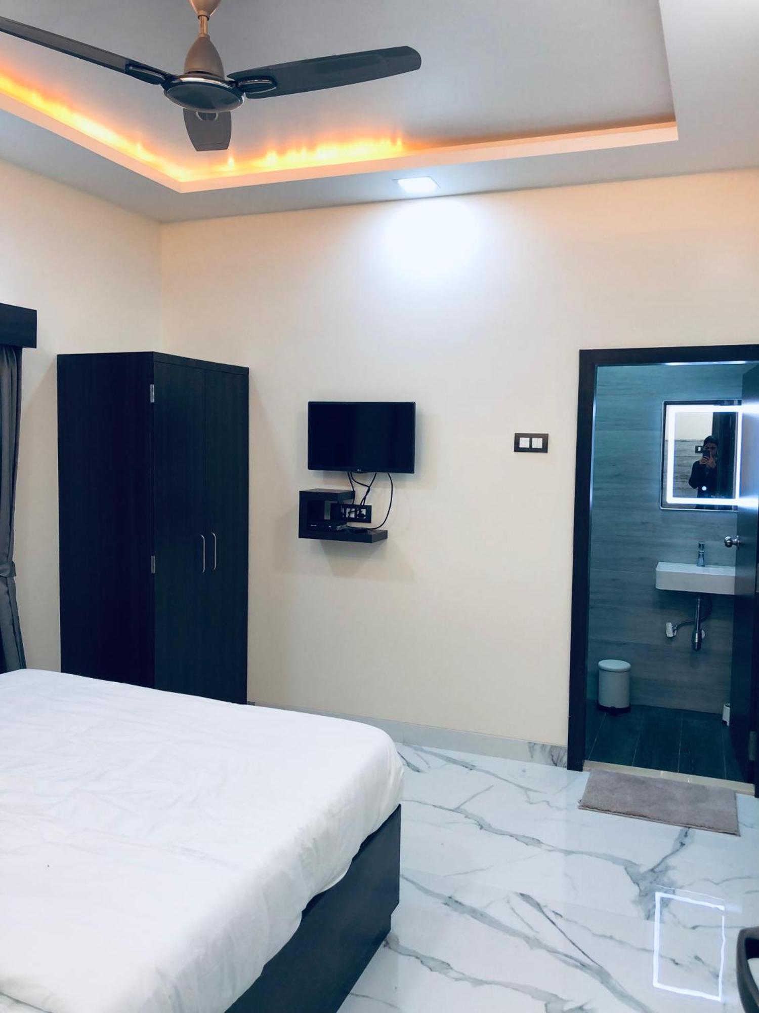 Sameena Guest House Panchgani Bagian luar foto