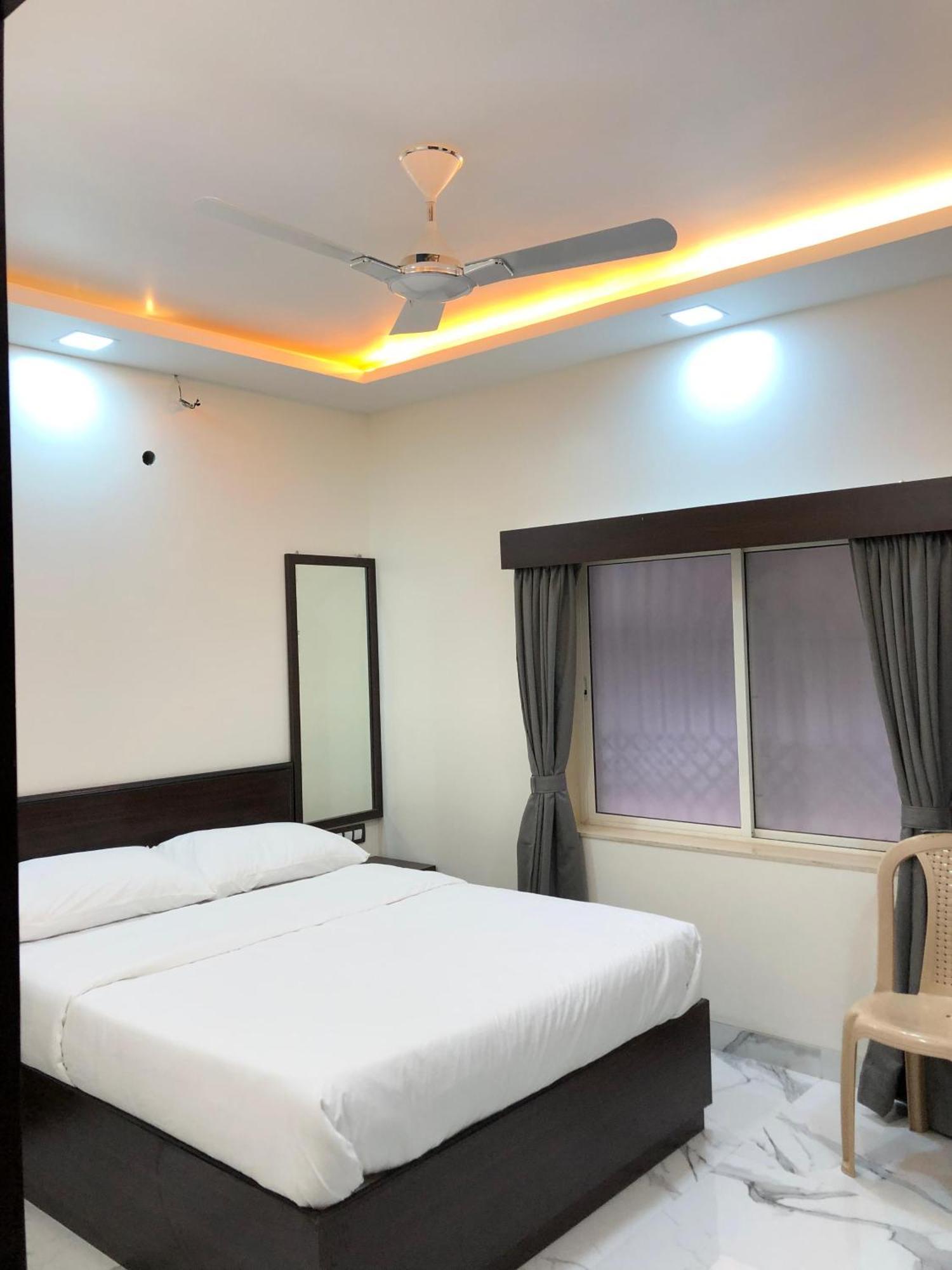 Sameena Guest House Panchgani Bagian luar foto